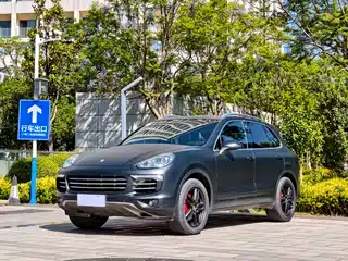 Porsche Cayenne 2016