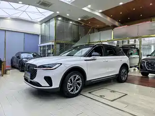 Lincoln Adventurer 2025