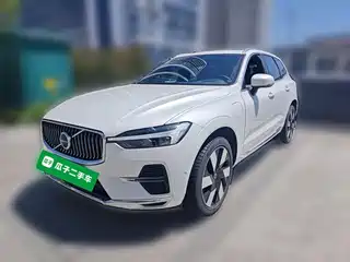 Volvo XC60 Plug-in Hybrid 2023