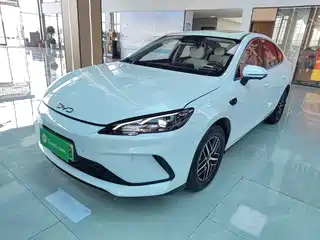 BYD Hai Bao 05 DM-i 2025