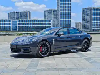 Porsche Panamera 2016