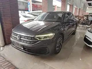 Volkswagen Sagitar 2022