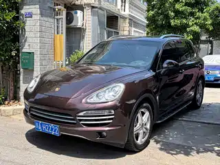 Porsche Cayenne 2014