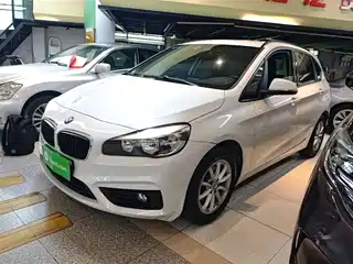 BMW 2 Series Touring 2016