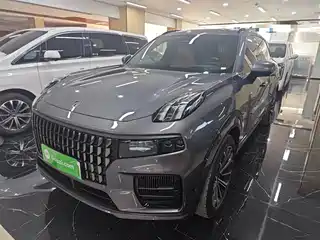 Lynk & Co 09 EM-P 2022