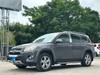 Toyota RAV4 Rongfang 2011