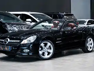 Mercedes-Benz SL-Class 2010