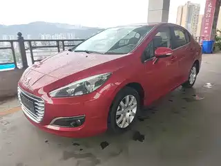 Peugeot 308 2015