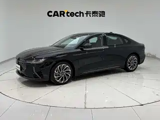 Lincoln Z 2025