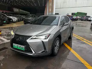 Lexus UX Electric 2020
