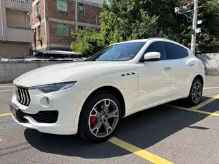 Maserati Levante 2017