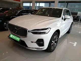Volvo XC60 2026