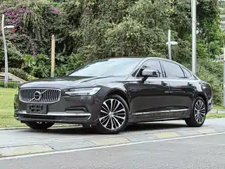 Volvo S90 2023