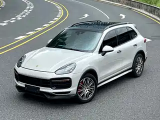 Porsche Cayenne 2015