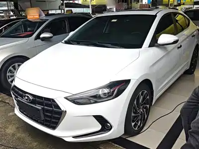 Hyundai Elantra 2020