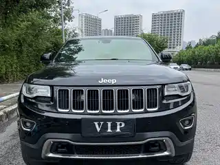 Jeep Grand Cherokee (Import) 2016