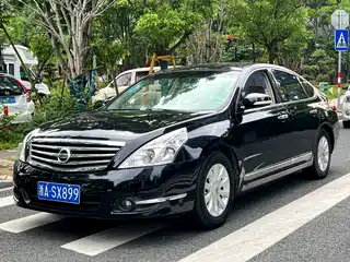 Nissan Teana 2010