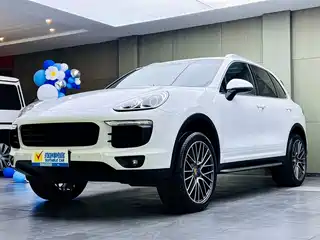Porsche Cayenne 2016