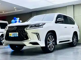 Lexus LX 2019