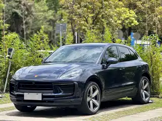 Porsche Macan 2022