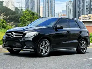Mercedes-Benz GLE 2016