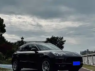 Porsche Macan 2018