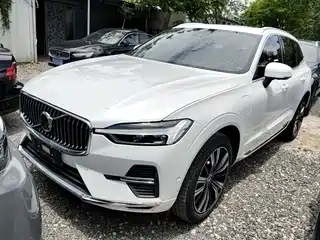 Volvo XC60 Plug-in Hybrid 2021