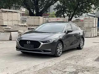 Mazda Mazda3 Axela 2021