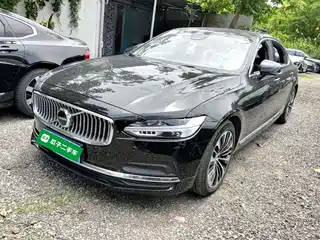 Volvo S90 2024