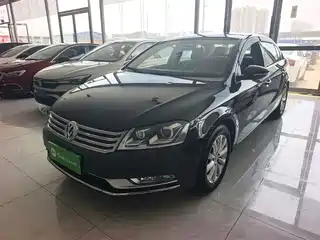Volkswagen Magotan 2015