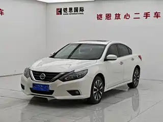 Nissan Teana 2018