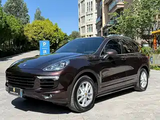 Porsche Cayenne 2016