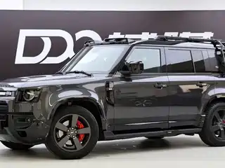 Land Rover Defender 2022