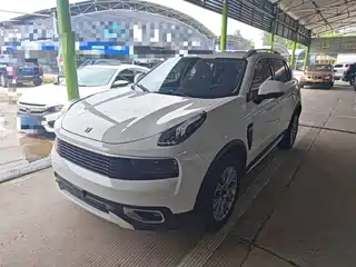 Lynk & Co 01 2018