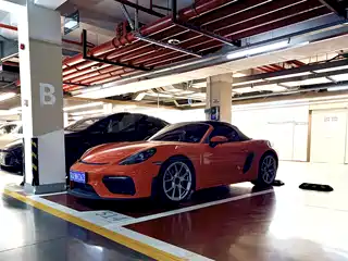 Porsche 718 2016
