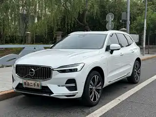 Volvo XC60 Plug-in Hybrid 2020