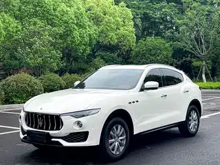 Maserati Levante 2017