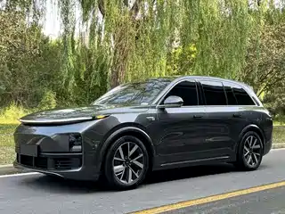 Li Auto L8 2023
