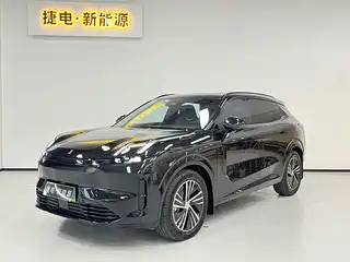 Lynk & Co 08 EM-P 2024
