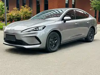 BYD Hai Bao 05 DM-i 2025