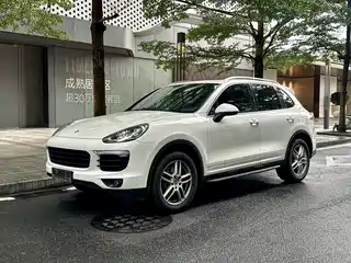 Porsche Cayenne 2014