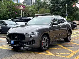 Maserati Levante 2016