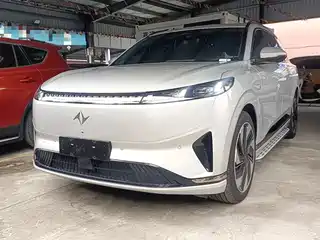 Dongfeng Yipai eπ008 2024