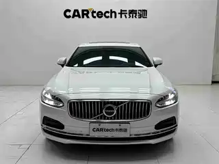 Volvo S90 2023