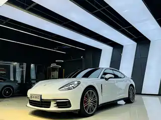 Porsche Panamera 2016