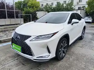 Lexus RX 2021