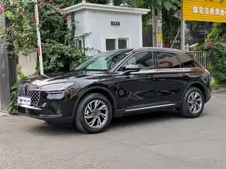 Lincoln Adventurer 2024