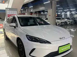 BYD Hai Bao 05 DM-i 2025