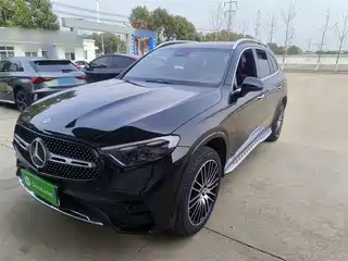 Mercedes-Benz GLC 2023