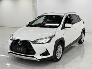 Toyota Yaris L 2022